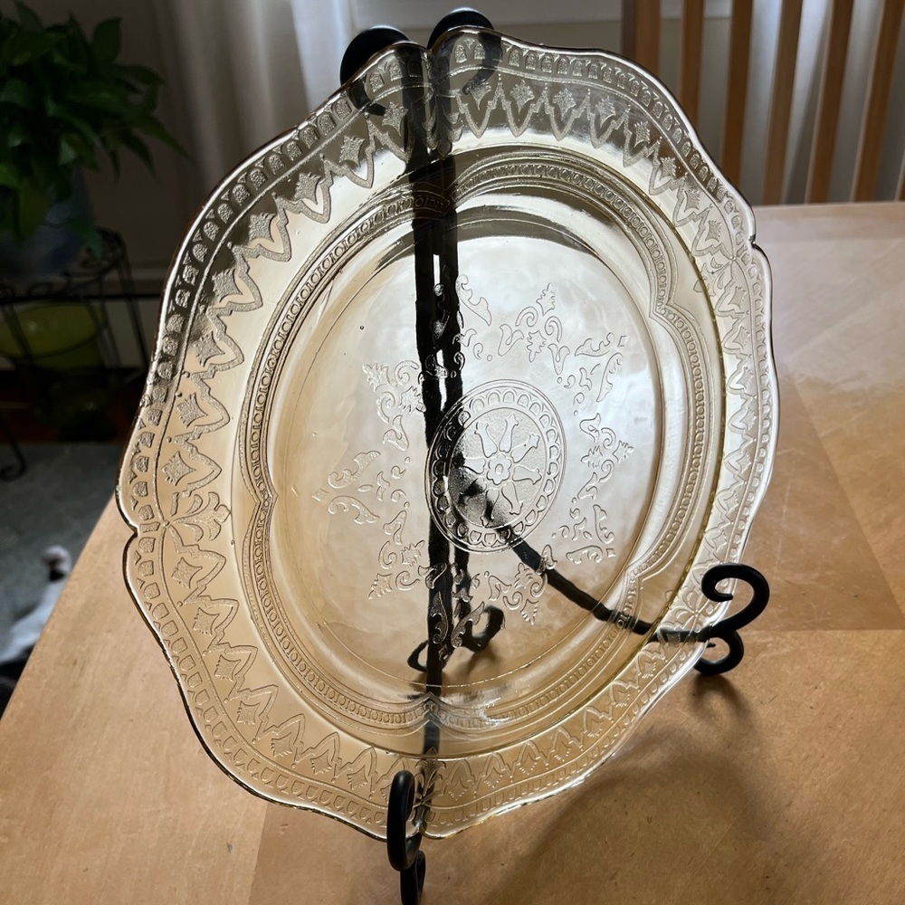 Vintage Federal Glass Patrician Spoke Depression Glass 11” Dinner Plate - Picture 11 of 13